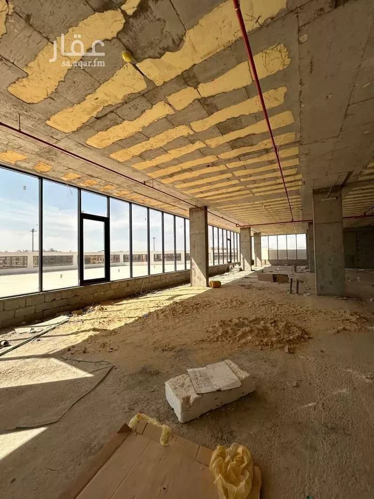 مكتب تجاري للإيجار في شارع الدمام الفرعي, حي غرناطة, مدينة الرياض, منطقة الرياض