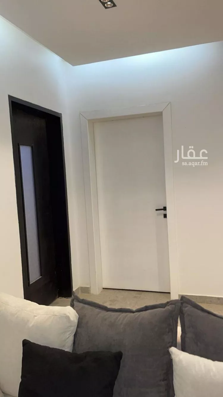 فيلا للبيع في شارع عامر بن الزبير, حي النرجس, مدينة الرياض, منطقة الرياض صورة 5