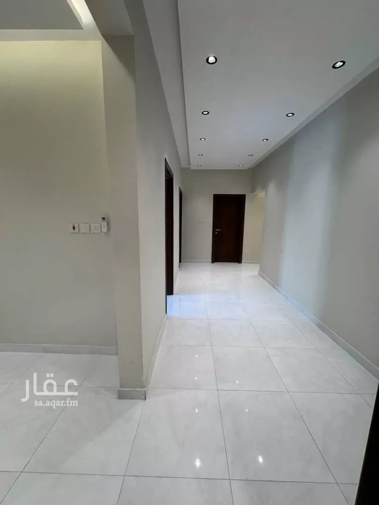 Building for Rent in Riyadh Tuwaiq صورة 3