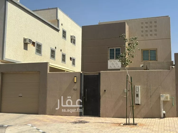فيلا للإيجار في شارع أحمد الحسباني, حي مطار الملك خالد الدولي, مدينة الرياض, منطقة الرياض