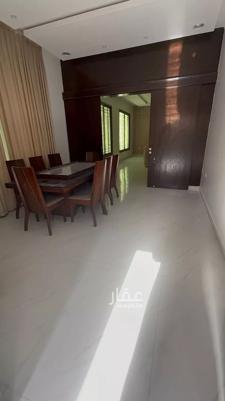فيلا للإيجار في شارع محمد بن أحمد بيري, حي العارض, مدينة الرياض, منطقة الرياض صورة 4