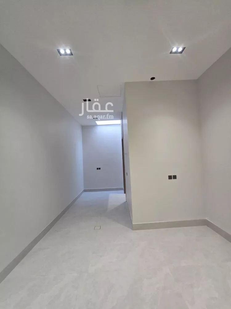 Floor for Sale in Riyadh Ghirnatah صورة 2