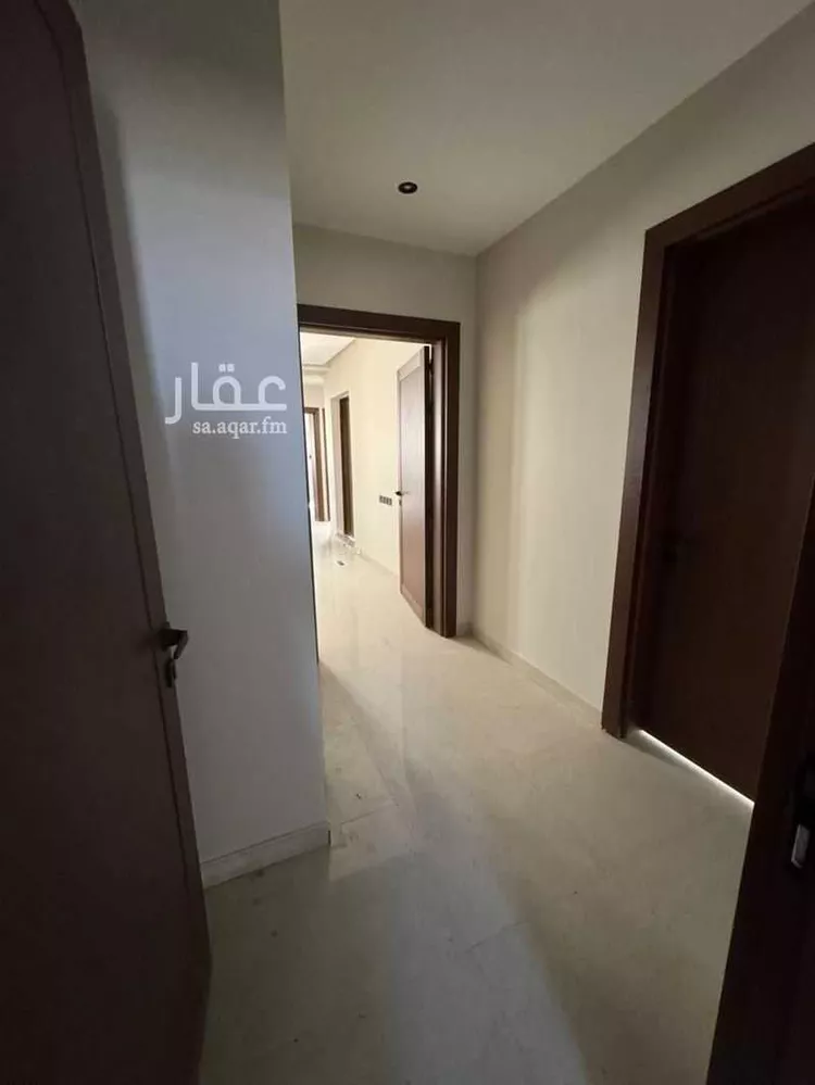 فيلا للبيع في شارع مرزوقي الجاوه, حي العوالي, مدينة الرياض, منطقة الرياض صورة 2