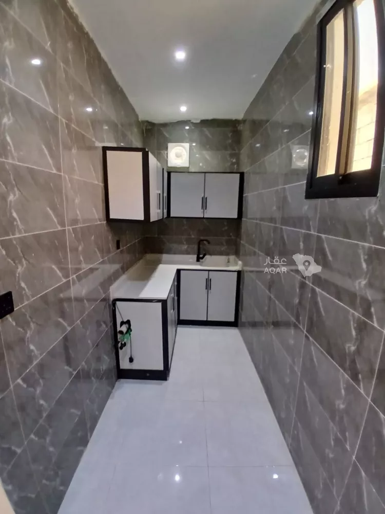 شقة للإيجار في شارع البحر الميت, حي إشبيلية, مدينة الرياض, منطقة الرياض 6