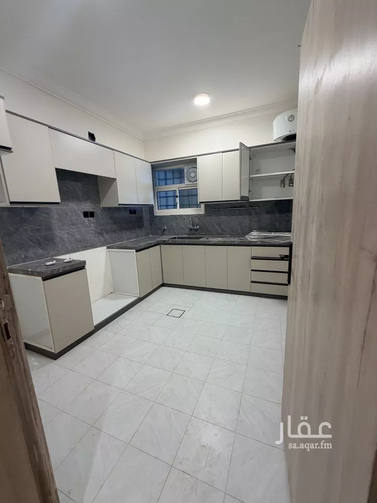 شقة للإيجار في شارع البحر الميت, حي إشبيلية, مدينة الرياض, منطقة الرياض صورة 3