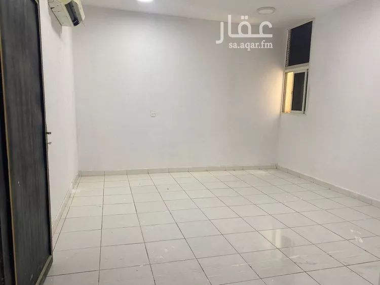 شقة للإيجار في شارع عبدالله بن معمر, حي أم الحمام الغربي, مدينة الرياض, منطقة الرياض صورة 3