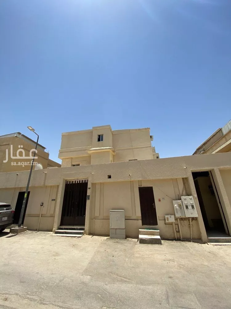 فيلا للبيع في شارع خديجة النهروانية, حي أم الحمام الغربي, مدينة الرياض, منطقة الرياض صورة 5
