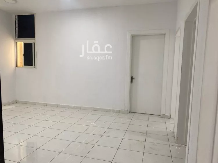 شقة للإيجار في شارع عبدالله بن معمر, حي أم الحمام الغربي, مدينة الرياض, منطقة الرياض صورة 5