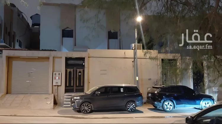 فيلا للبيع في شارع وادي خفية, حي أم الحمام الغربي, مدينة الرياض, منطقة الرياض صورة 2