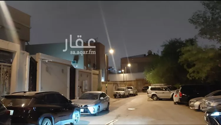 فيلا للبيع في شارع وادي خفية, حي أم الحمام الغربي, مدينة الرياض, منطقة الرياض صورة 4