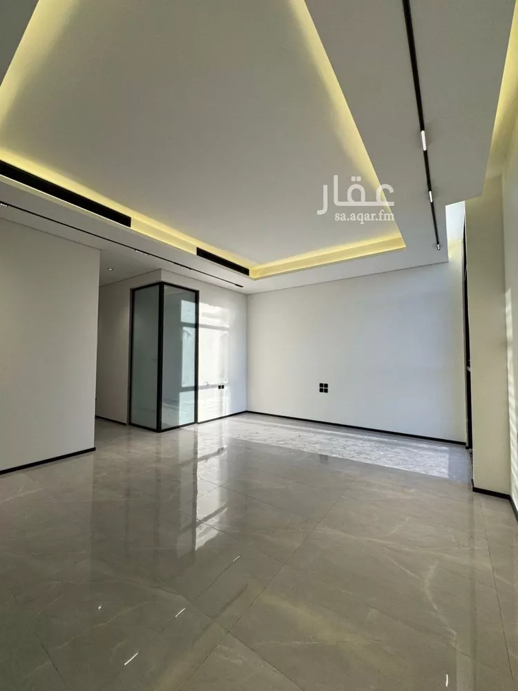 فيلا للبيع في شارع أحمد بن الفرات, حي العارض, مدينة الرياض, منطقة الرياض صورة 3