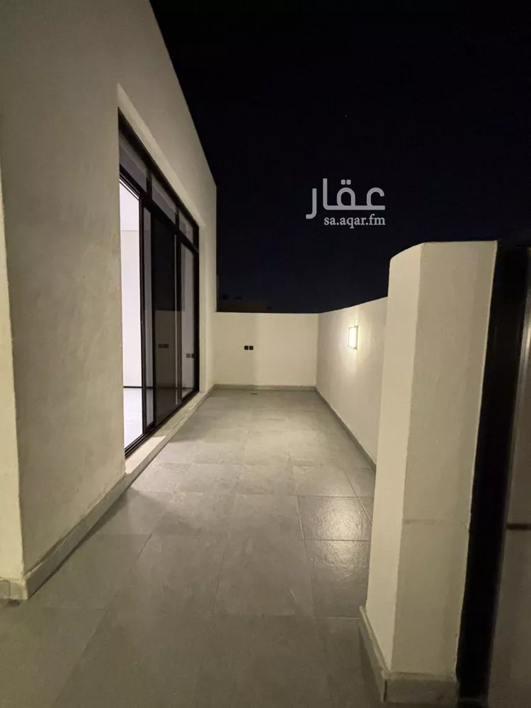 فيلا للبيع في شارع النباجي, حي العارض, مدينة الرياض, منطقة الرياض صورة 2