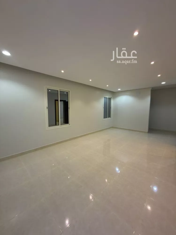 فيلا للبيع في شارع ثعلبه بن سعد الخزرجي, حي العارض, مدينة الرياض, منطقة الرياض صورة 3