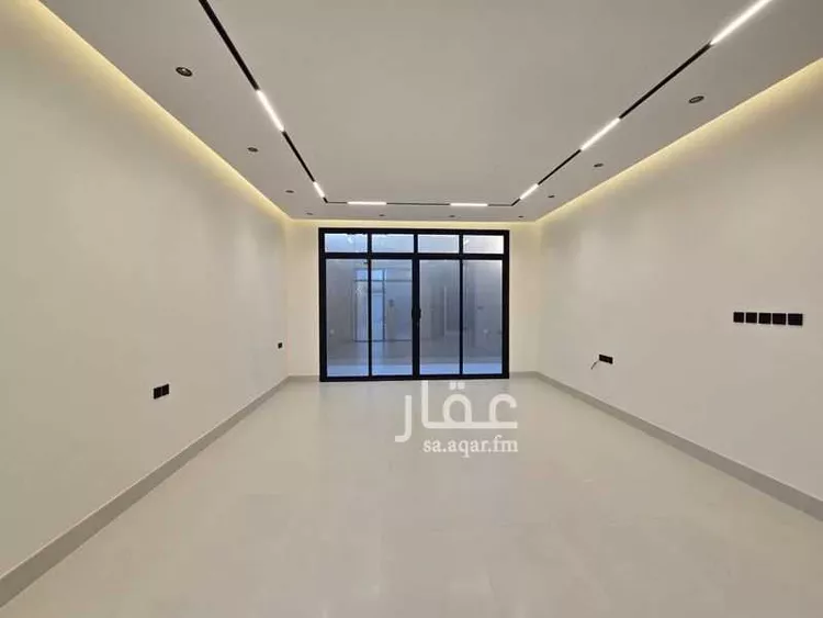 فيلا للبيع في شارع يوسف بن أبي إسحاق, حي النرجس, مدينة الرياض, منطقة الرياض صورة 3
