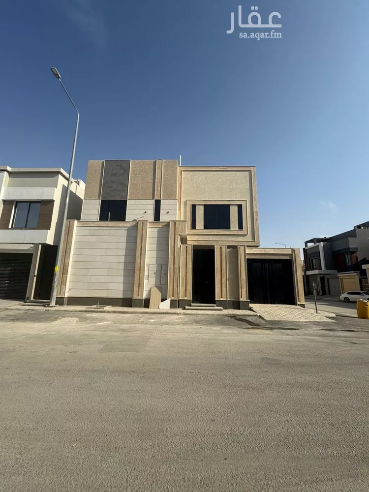 فيلا للبيع في شارع عمرو الشيباني, حي الرمال, مدينة الرياض, منطقة الرياض