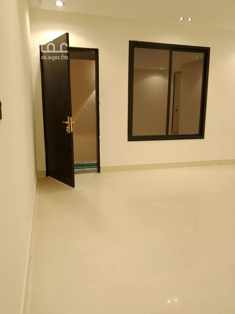 دور للبيع في شارع خليل المغربي, حي الرمال, مدينة الرياض, منطقة الرياض صورة 3