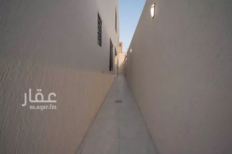 دور للبيع في شارع المجزل, حي الحزم, مدينة الرياض, منطقة الرياض صورة 4