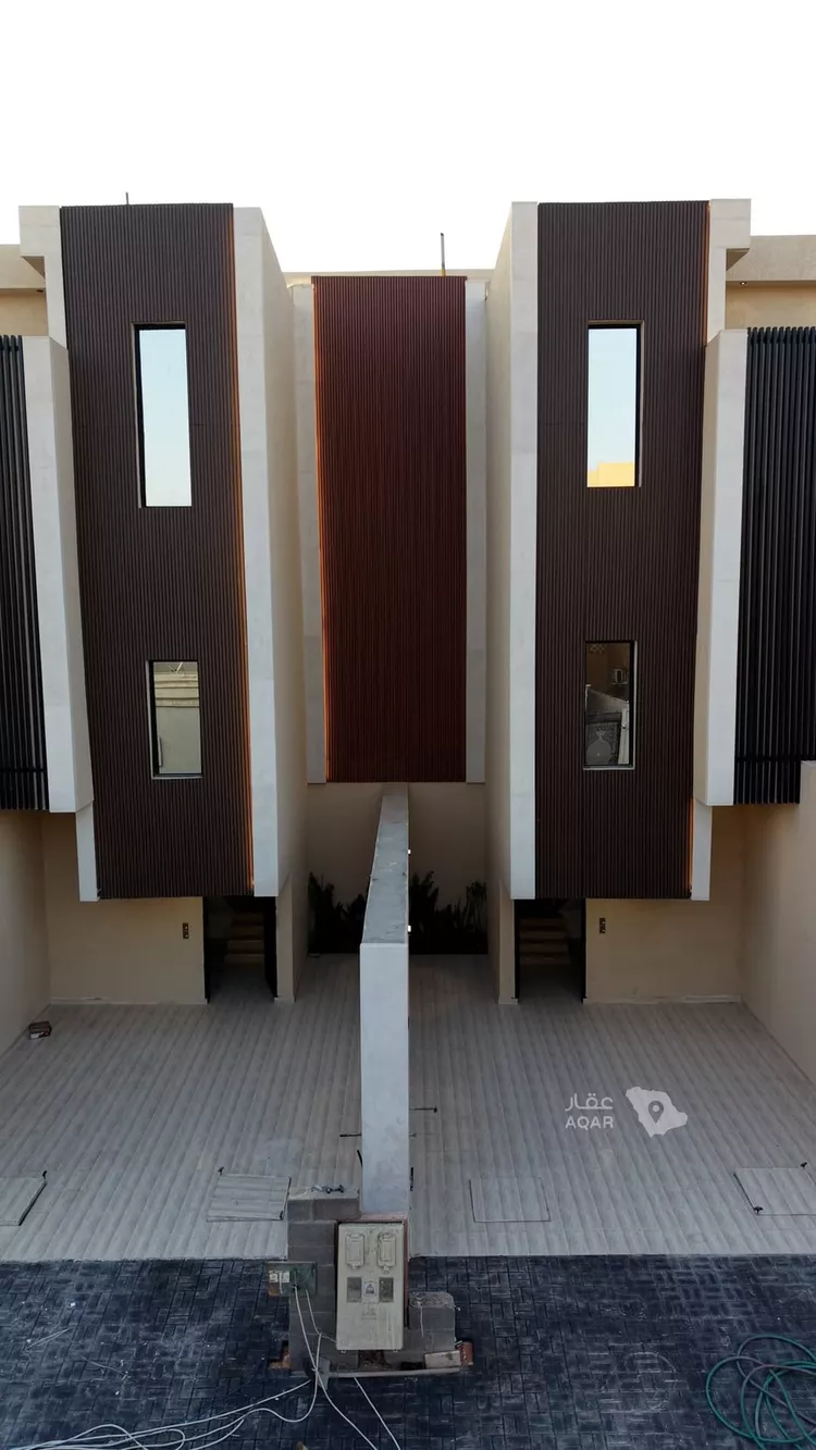 Floor for Sale in Riyadh Al Hazm 2