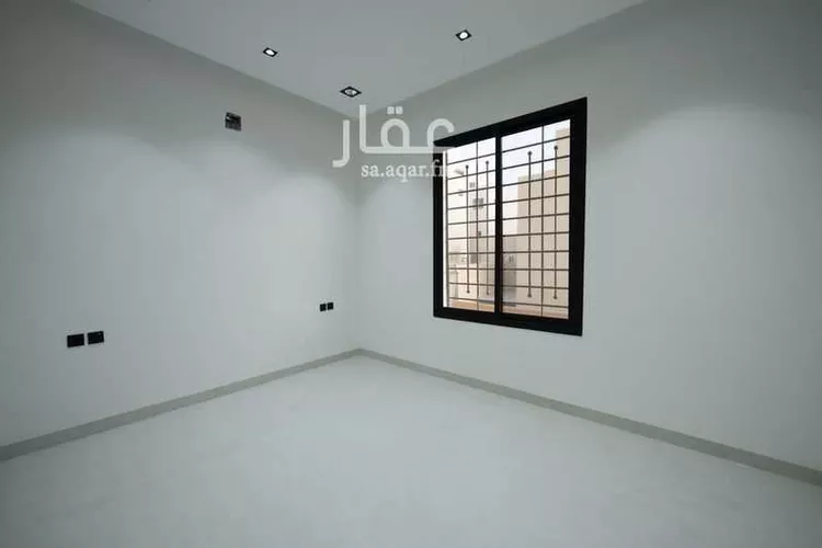 دور للبيع في شارع المجزل, حي الحزم, مدينة الرياض, منطقة الرياض صورة 2