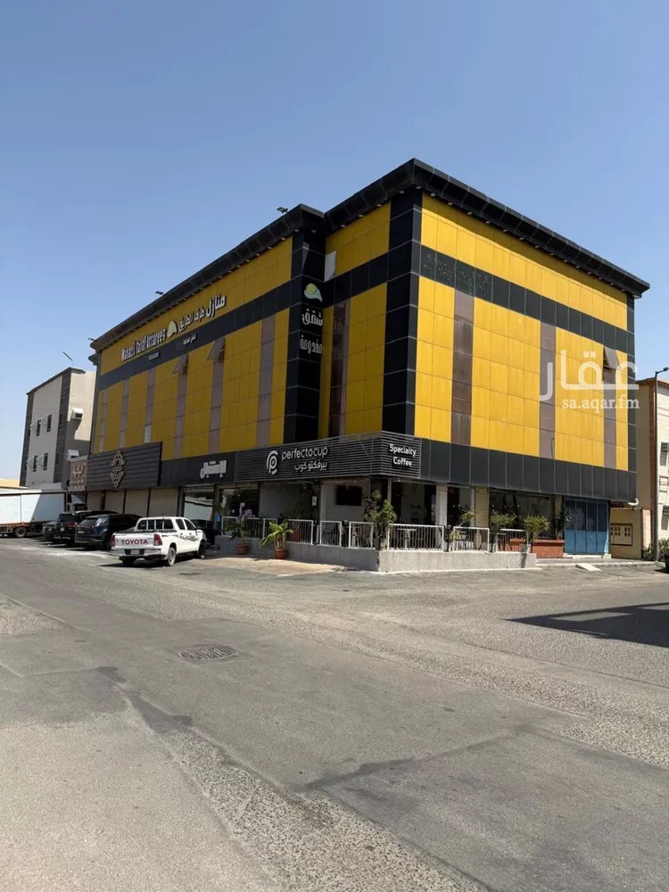 عمارة للبيع في شارع خلاد الزرقي, حي الحوية, مدينة امارة منطقة مكة المكرمة - الطائف, منطقة مكة المكرمة صورة 2