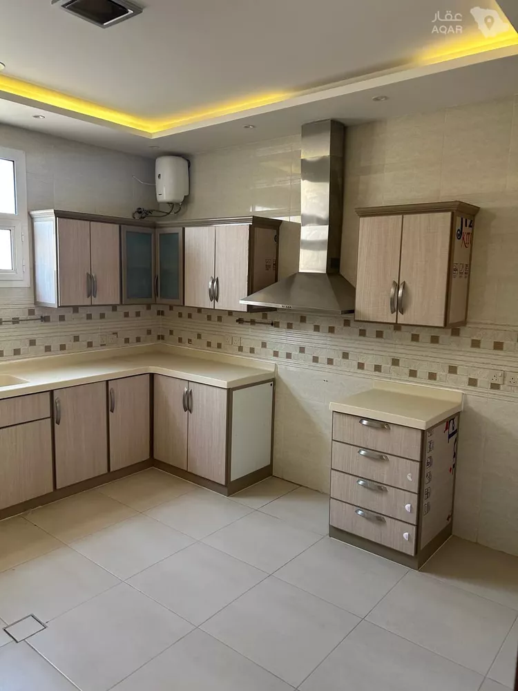 شقة للإيجار في شارع مطلق المغيربي ، حي القيروان ، الرياض ، منطقة الرياض 8
