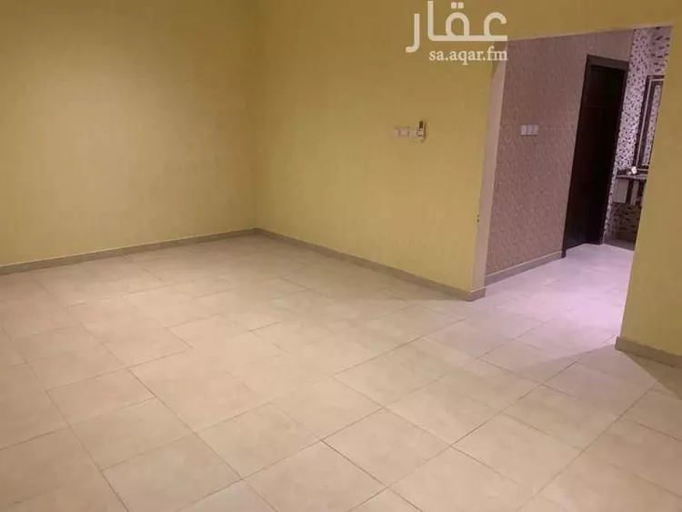 فيلا للإيجار في شارع رقم 22, حي الياسمين, مدينة الرياض, منطقة الرياض صورة 2