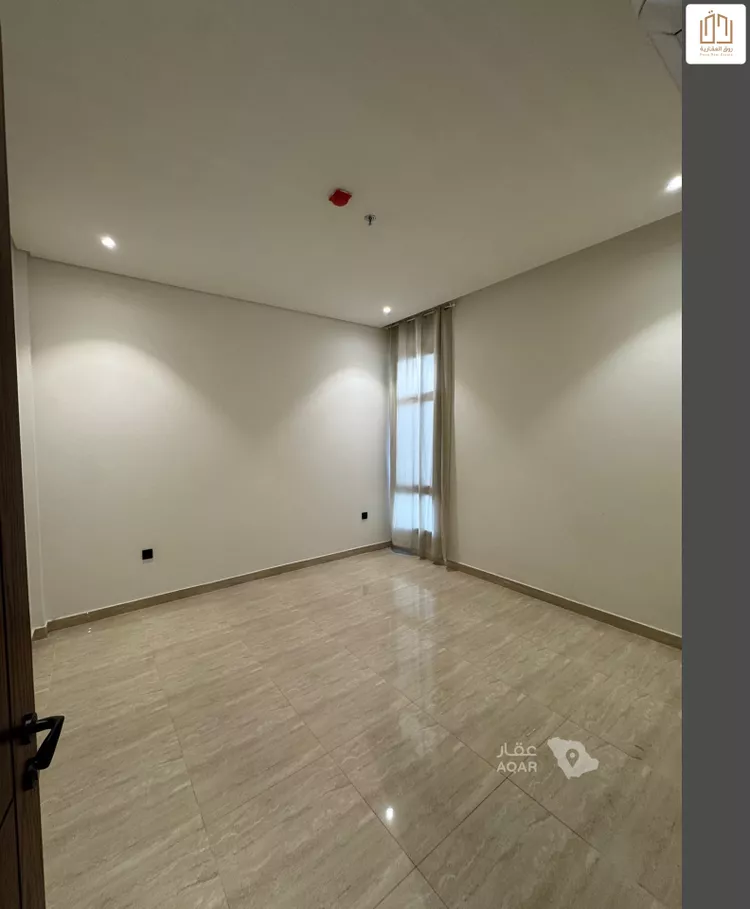 شقة للبيع في شارع 4 السيف, حي السيف, مدينة الدمام, المنطقة الشرقية 11