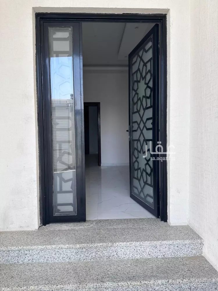 فيلا للبيع في شارع جبل شدقم, حي الصواري, مدينة الخبر, المنطقة الشرقية صورة 4