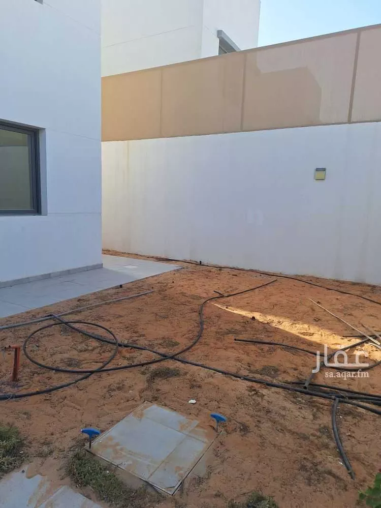 فيلا للإيجار في حي الإسكان الجنوبي, مدينة الدمام, المنطقة الشرقية صورة 2