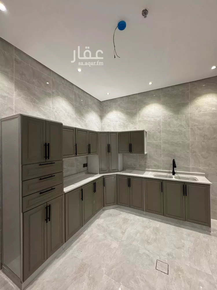 شقة للإيجار في شارع العطايف, حي الحمراء, مدينة الخبر, المنطقة الشرقية صورة 5