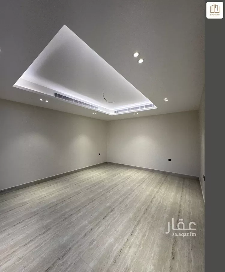 فيلا للبيع في شارع ابراهيم بن عفيصان, حي الصدفة, مدينة الدمام, المنطقة الشرقية صورة 4