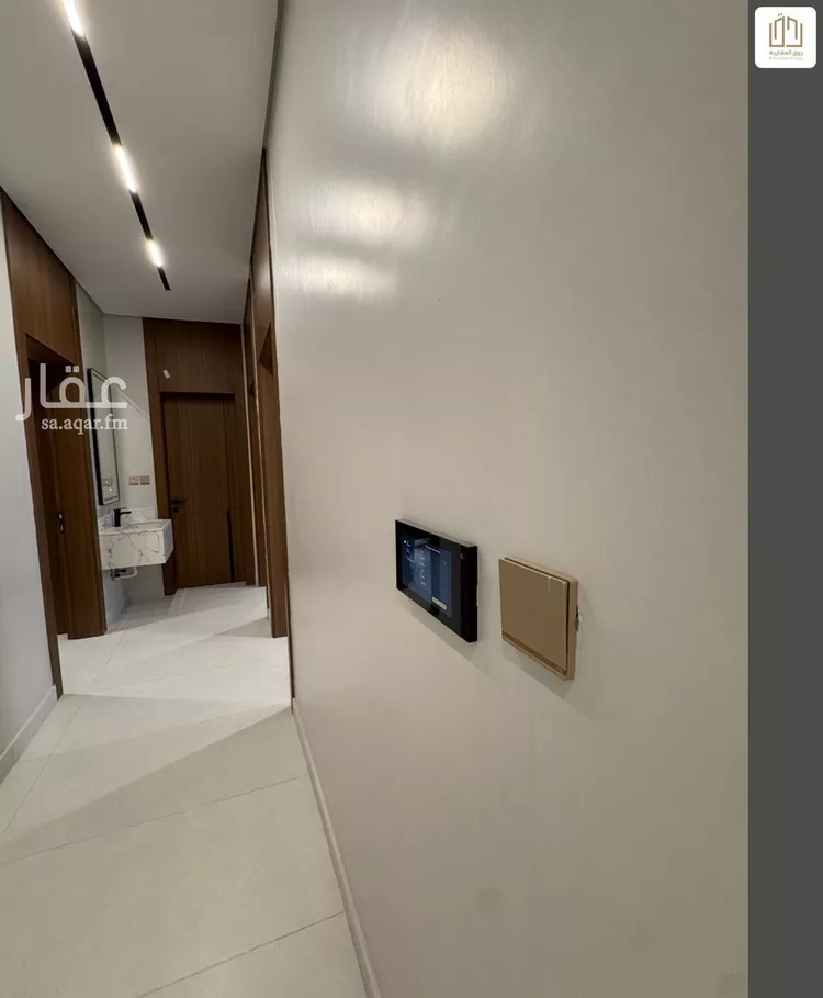 شقة للبيع في شارع المراح, حي الحمراء, مدينة الخبر, المنطقة الشرقية 8