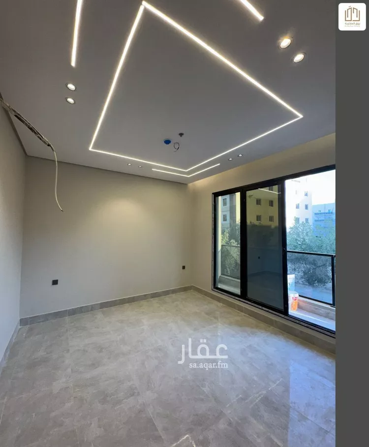 شقة للبيع في شارع العطايف, حي الحمراء, مدينة الخبر, المنطقة الشرقية