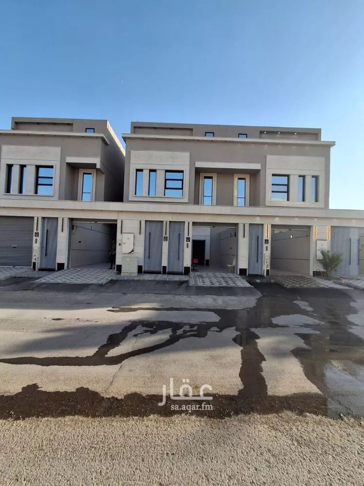 دور للبيع في شارع محمد الراوي, حي العوالي, مدينة الرياض, منطقة الرياض صورة 3