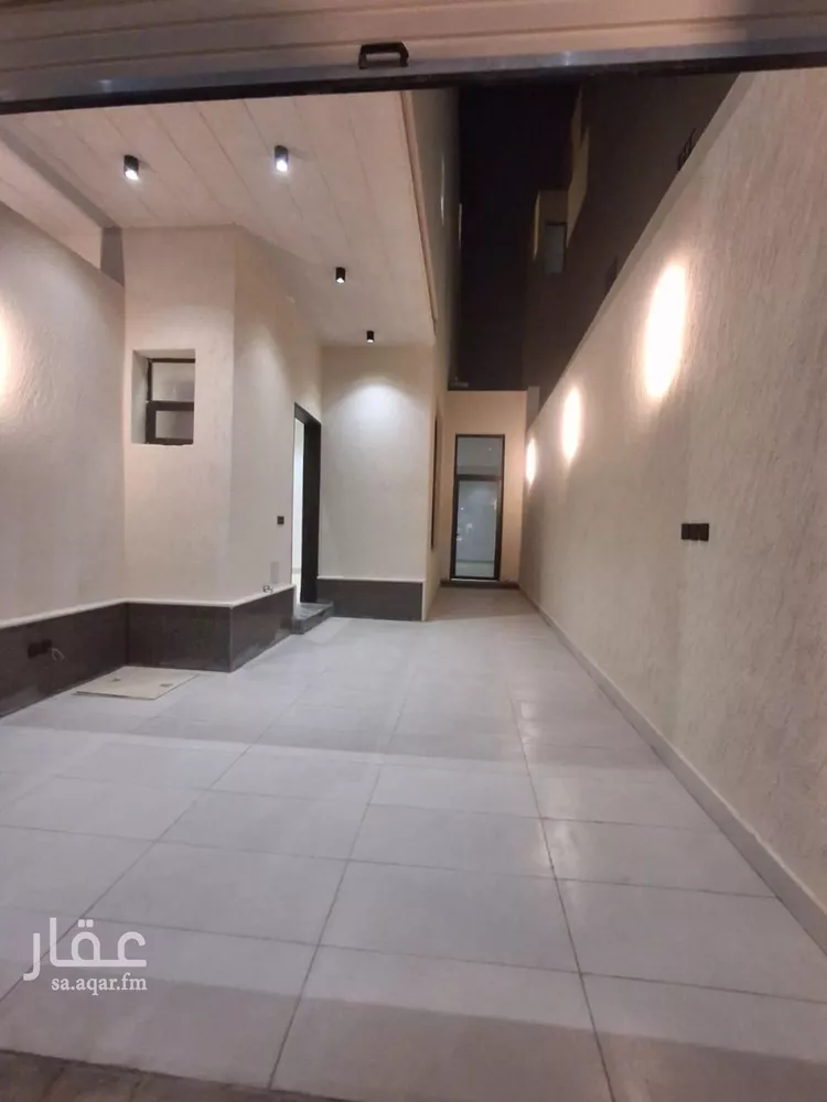 دور للبيع في شارع محمد الرهبيني, حي العوالي, مدينة الرياض, منطقة الرياض صورة 2