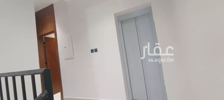 دور للبيع في شارع عمر بن سعيد الأموي, حي طويق, مدينة الرياض, منطقة الرياض صورة 5