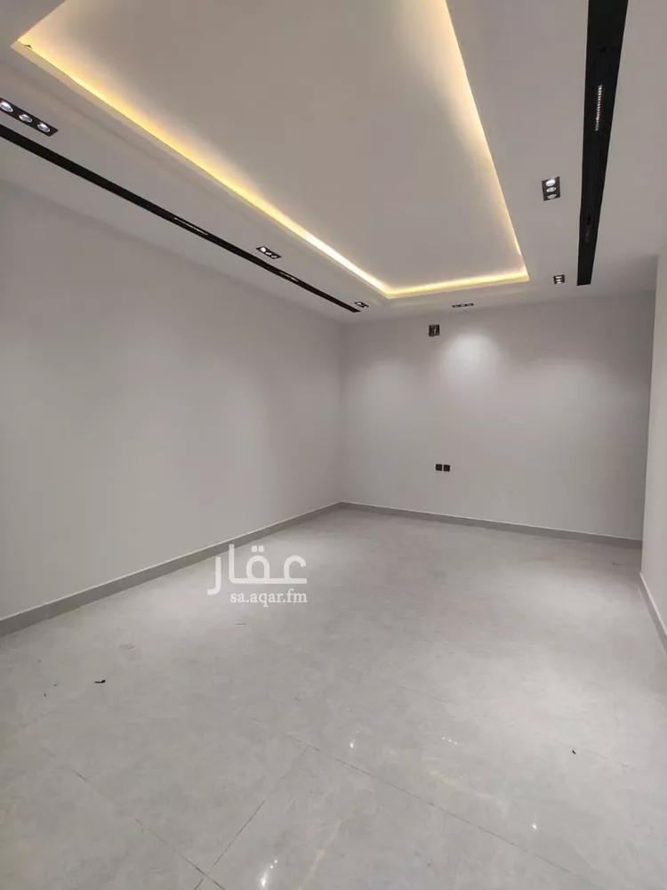شقة للبيع في شارع عبدالملك الفتني, حي بدر, مدينة الرياض, منطقة الرياض صورة 2