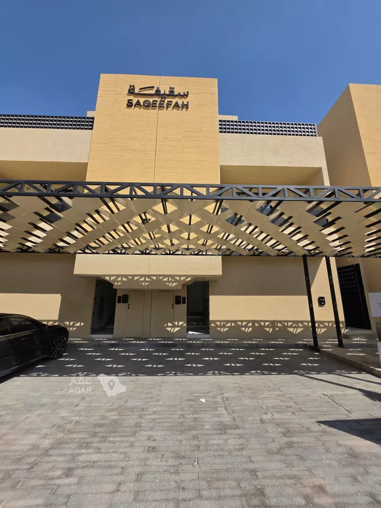 Floor for Rent in Riyadh Al Qirawan 29