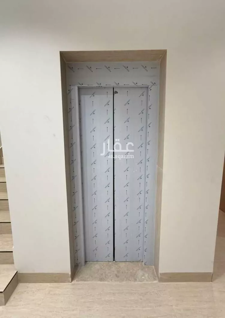 فيلا للبيع في شارع سلم بن أبي الذيال, حي شوران, مدينة المدينة المنورة, منطقة المدينة المنورة صورة 4