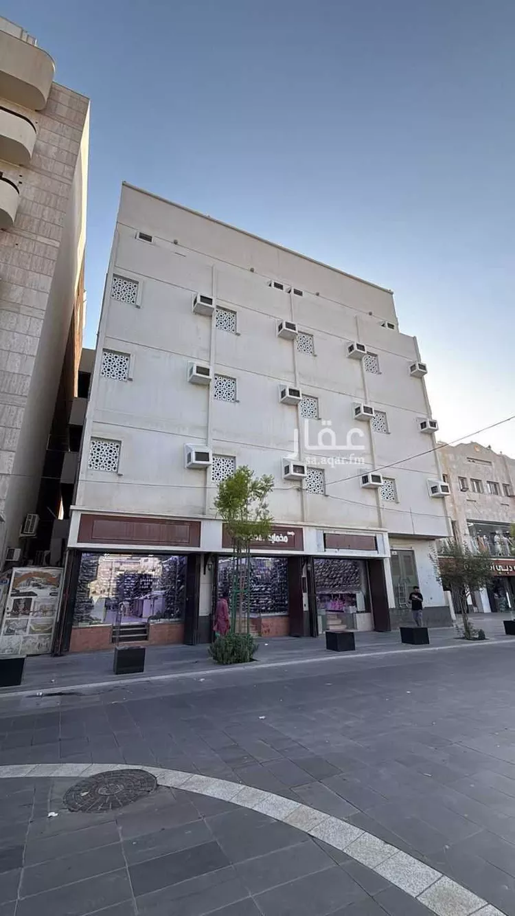 عمارة للبيع في شارع قباء النازل, حي المغيسلة, مدينة المدينة المنورة, منطقة المدينة المنورة صورة 5