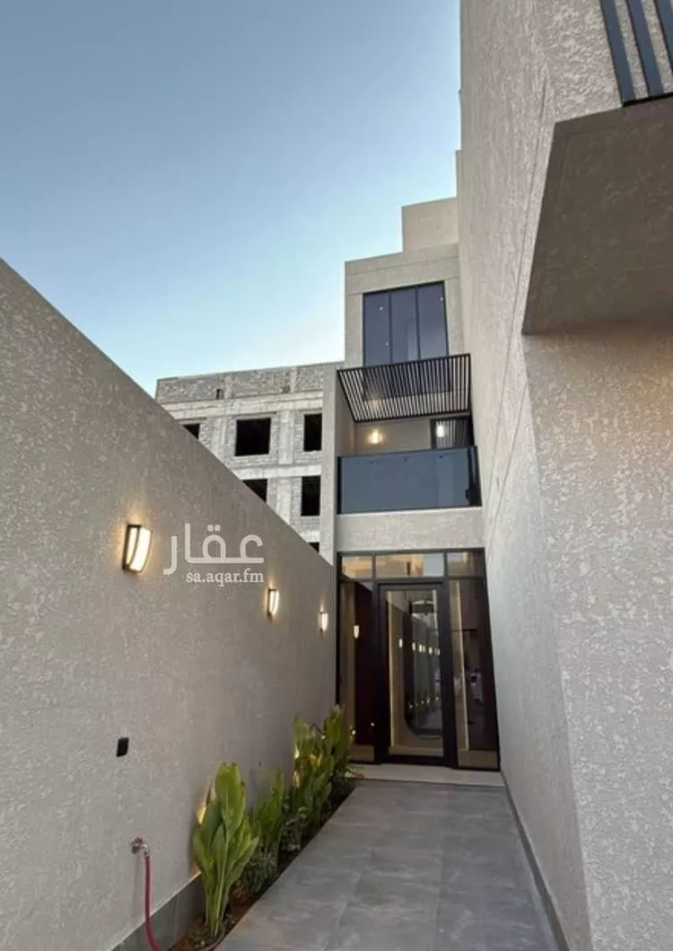 فيلا للبيع في شارع سلم بن أبي الذيال, حي شوران, مدينة المدينة المنورة, منطقة المدينة المنورة صورة 3