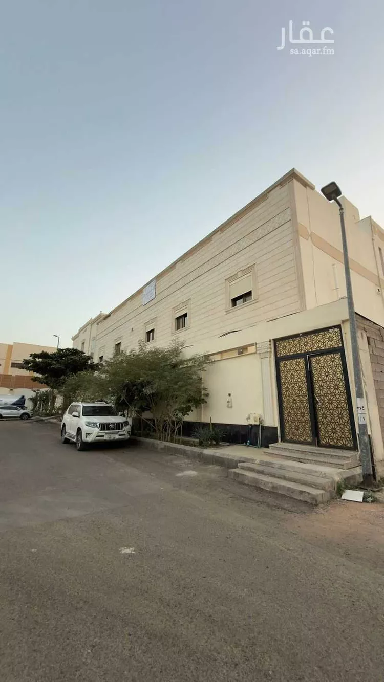 عمارة للبيع في شارع اسماعيل بن رافع المدني, حي وادي مذينب, مدينة المدينة المنورة, منطقة المدينة المنورة صورة 4