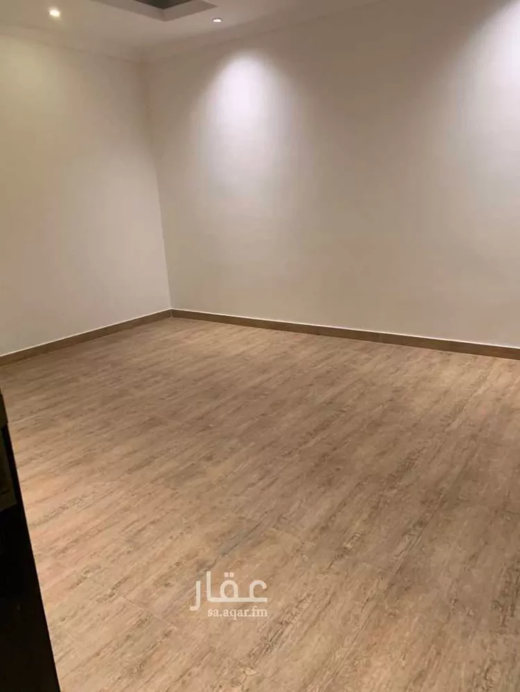 شقة للإيجار في شارع النفق, حي الجامعة, مدينة الظهران, المنطقة الشرقية صورة 4