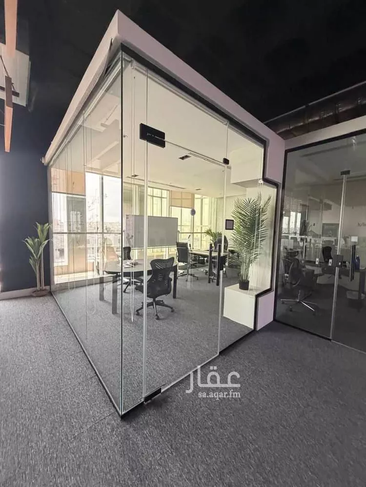 Commercial Office for Rent in Riyadh Al Malqa صورة 3