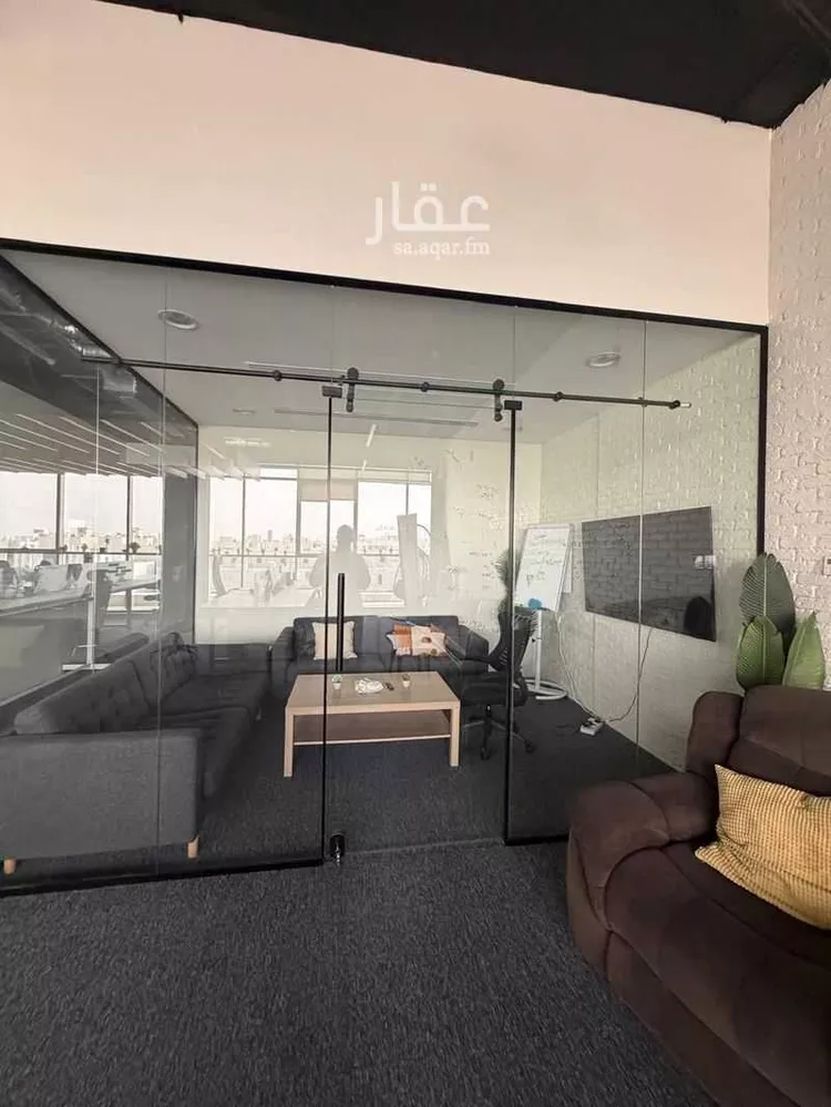مكتب تجاري للإيجار في شارع انس بن مالك, حي الملقا, مدينة الرياض, منطقة الرياض 10