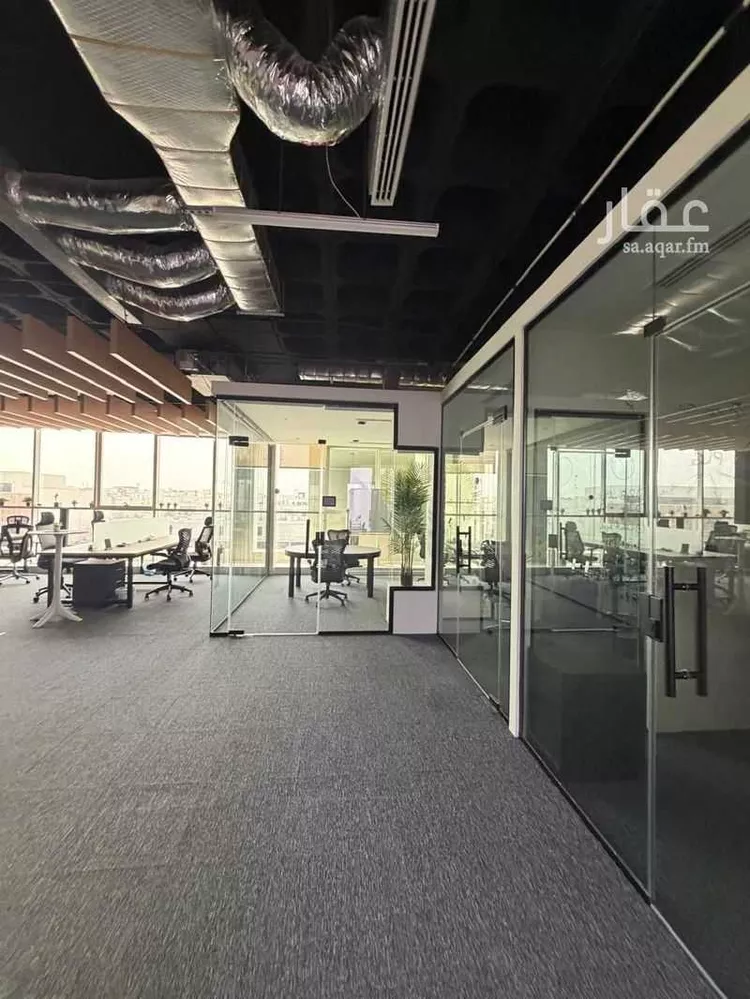Commercial Office for Rent in Riyadh Al Malqa صورة 4