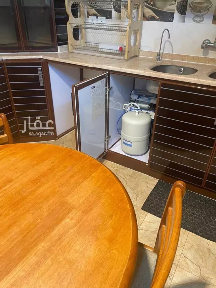 شقة للإيجار في شارع عبدالله ابن ملاذ الاشعري, حي الشرف, مدينة خميس مشيط, منطقة عسير صورة 5