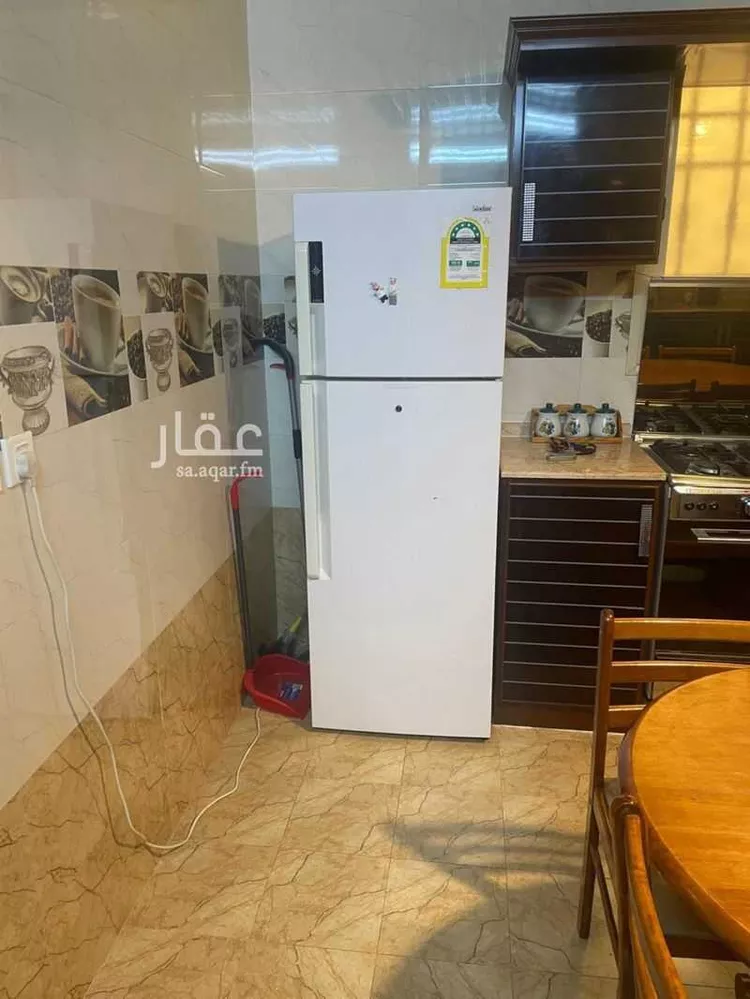 شقة للإيجار في شارع عبدالله ابن ملاذ الاشعري, حي الشرف, مدينة خميس مشيط, منطقة عسير صورة 2