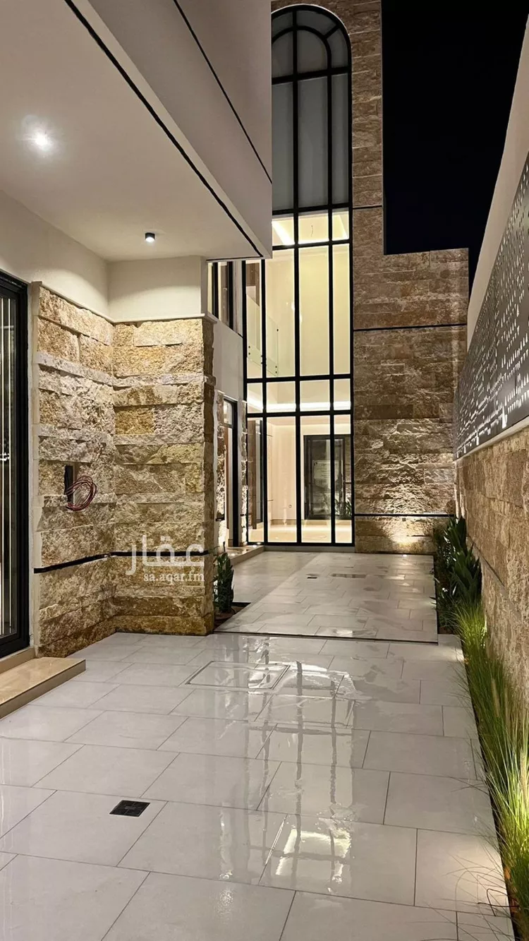 فيلا للبيع في شارع إبراهيم بن علي بن علوي, حي المهدية, مدينة الرياض, منطقة الرياض صورة 2