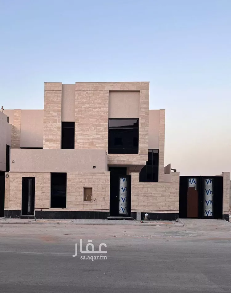 فيلا للبيع في شارع أحمد الكازروني, حي المهدية, مدينة الرياض, منطقة الرياض صورة 2